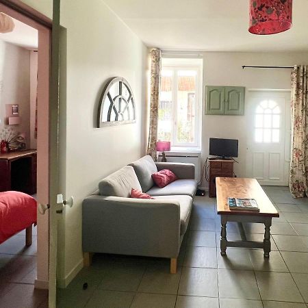 La Courette - T2 Plus Parking Gratuit Nimes Bagian luar foto
